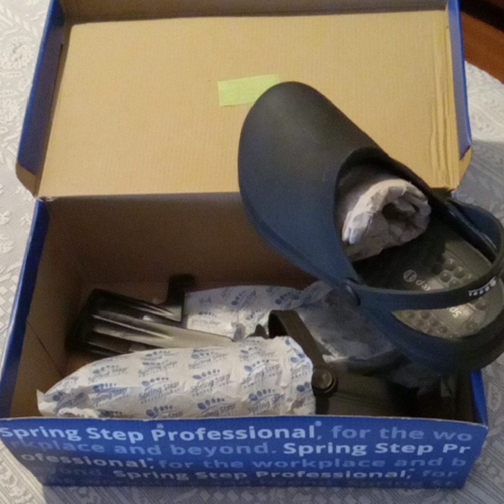 Spring Step Professional Black Clogs Brand New In Box Size 6/7w